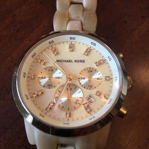 Michael Kors ladies wristwatch